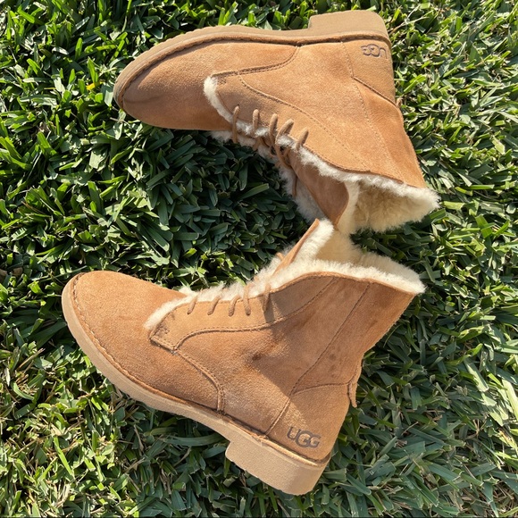 UGG🍁🍂Quincy Chestnut winter boots 6 - Picture 9 of 16